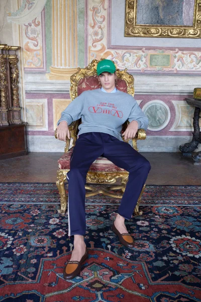 Look 51